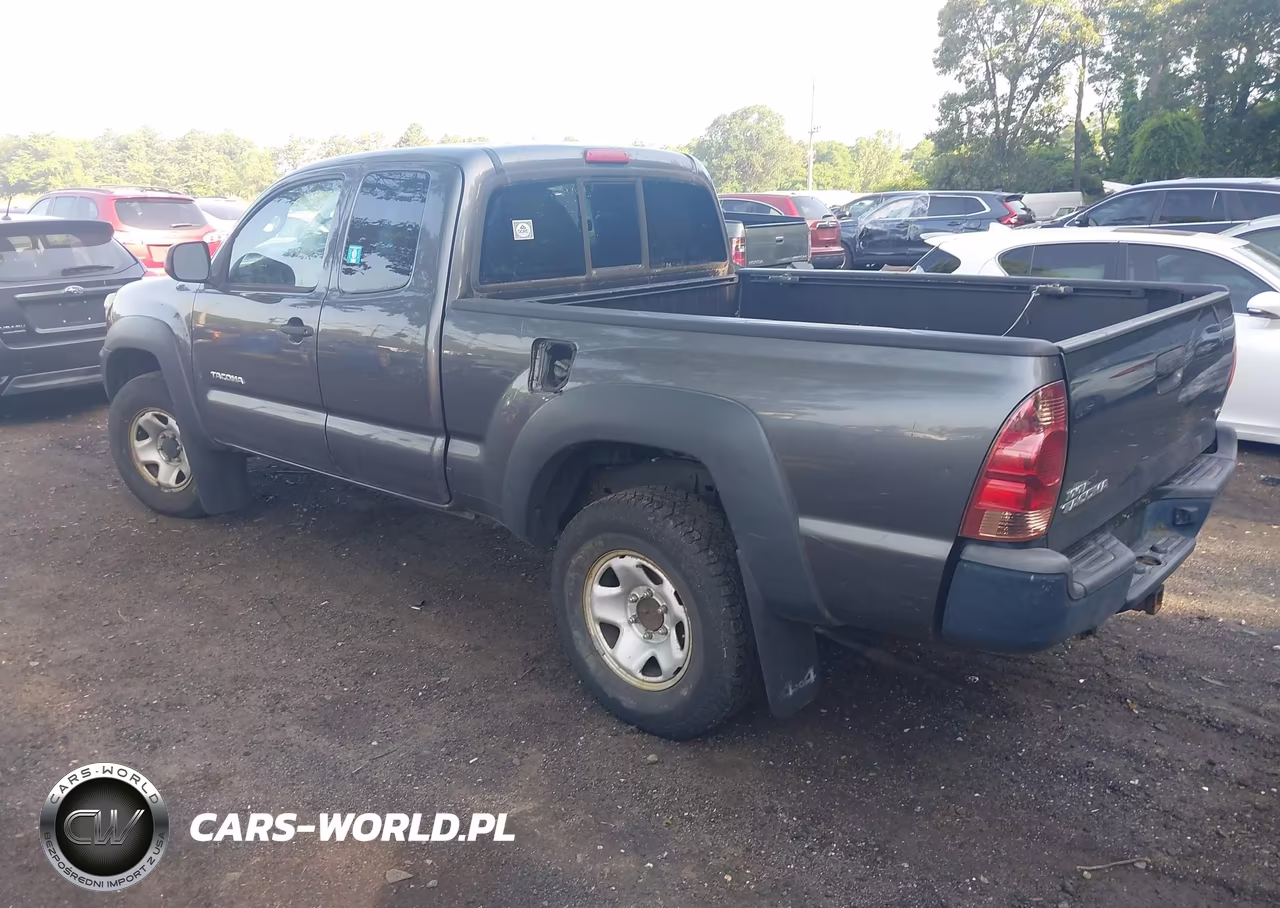 2013 Toyota Tacoma Base V6 VIN:5TFUU4EN6DX056801 - 3