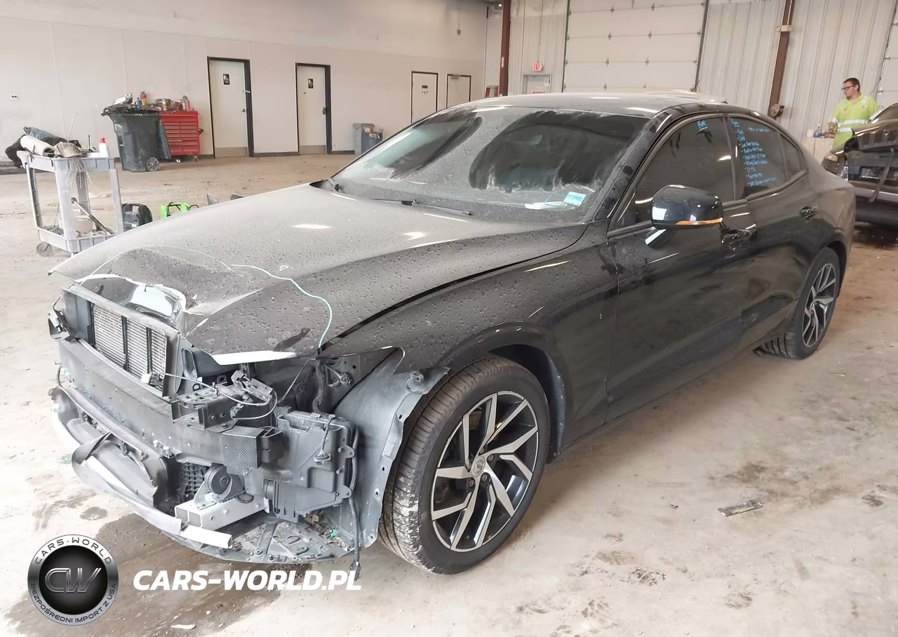 2020 Volvo S60 T5 Momentum VIN:7JR102FK0LG047423 - 2