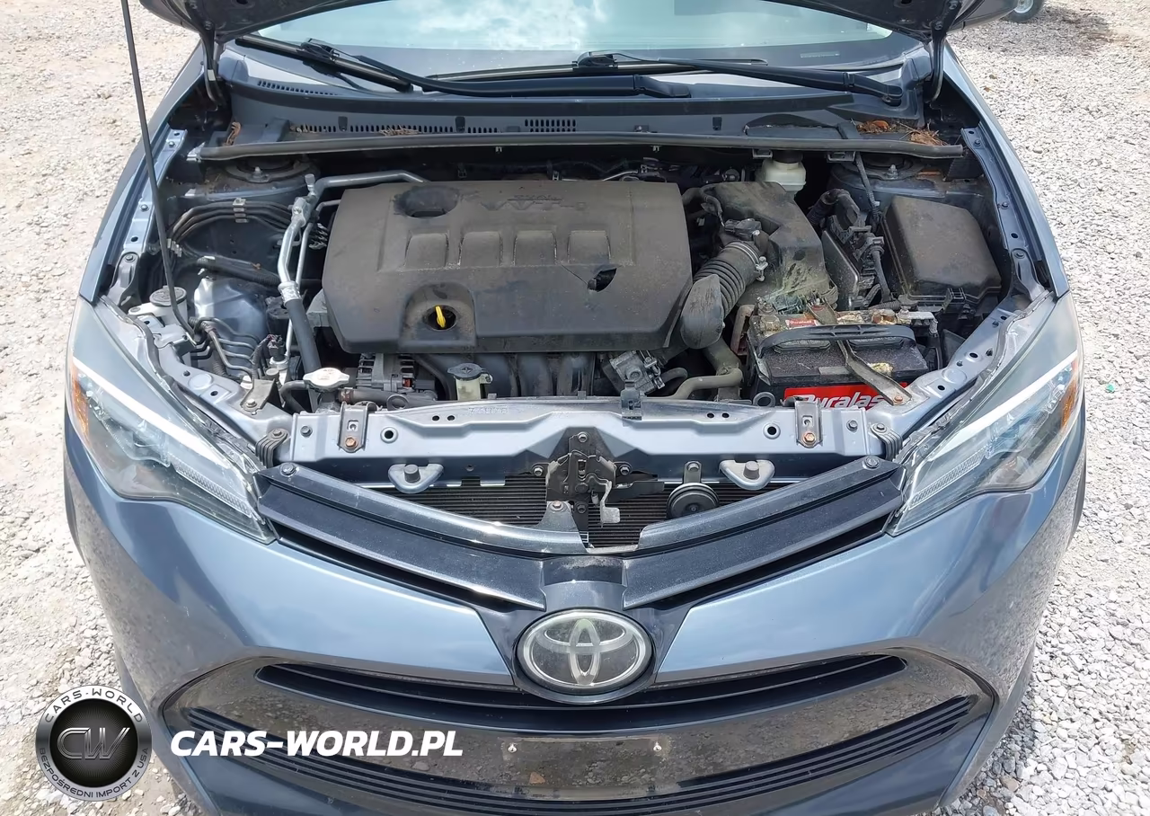 2018 Toyota Corolla Le VIN:2T1BURHE8JC094895 - 10