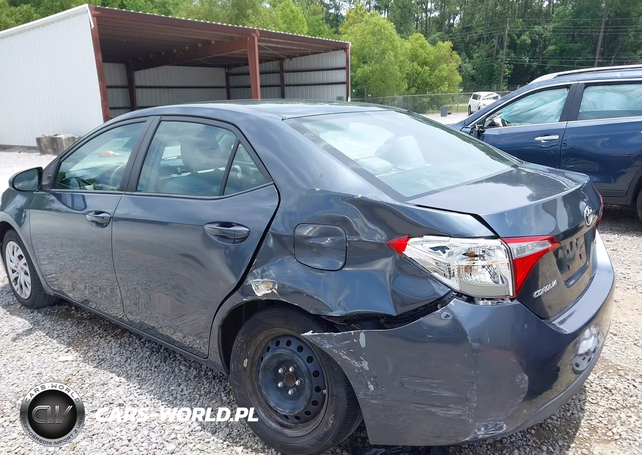2018 Toyota Corolla Le VIN:2T1BURHE8JC094895 - 6