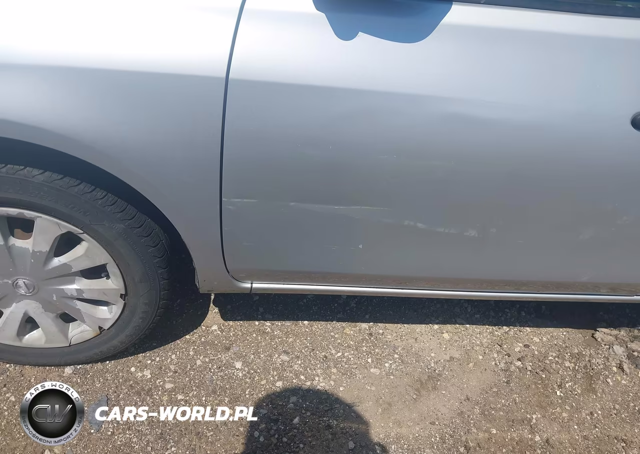 2013 Nissan Versa 1.6 S VIN:3N1CN7AP9DL893123 - 13