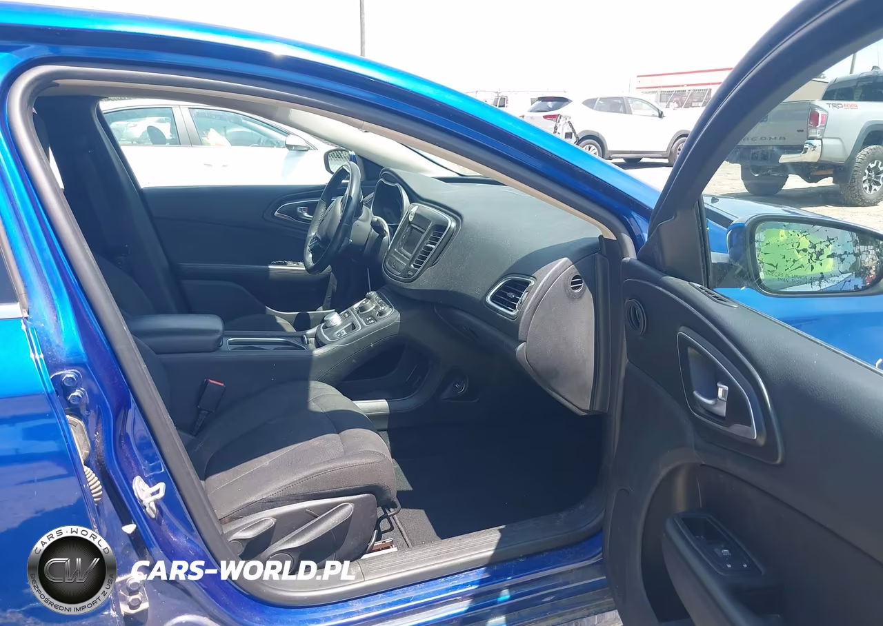 2015 Chrysler 200 Limited VIN:1C3CCCABXFN742248 - 5