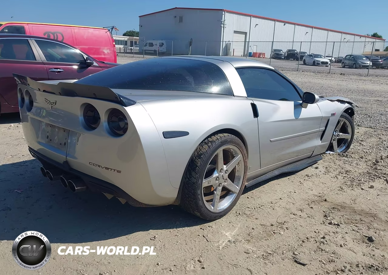 2007 Chevrolet Corvette VIN:1G1YY26U175113608 - 4