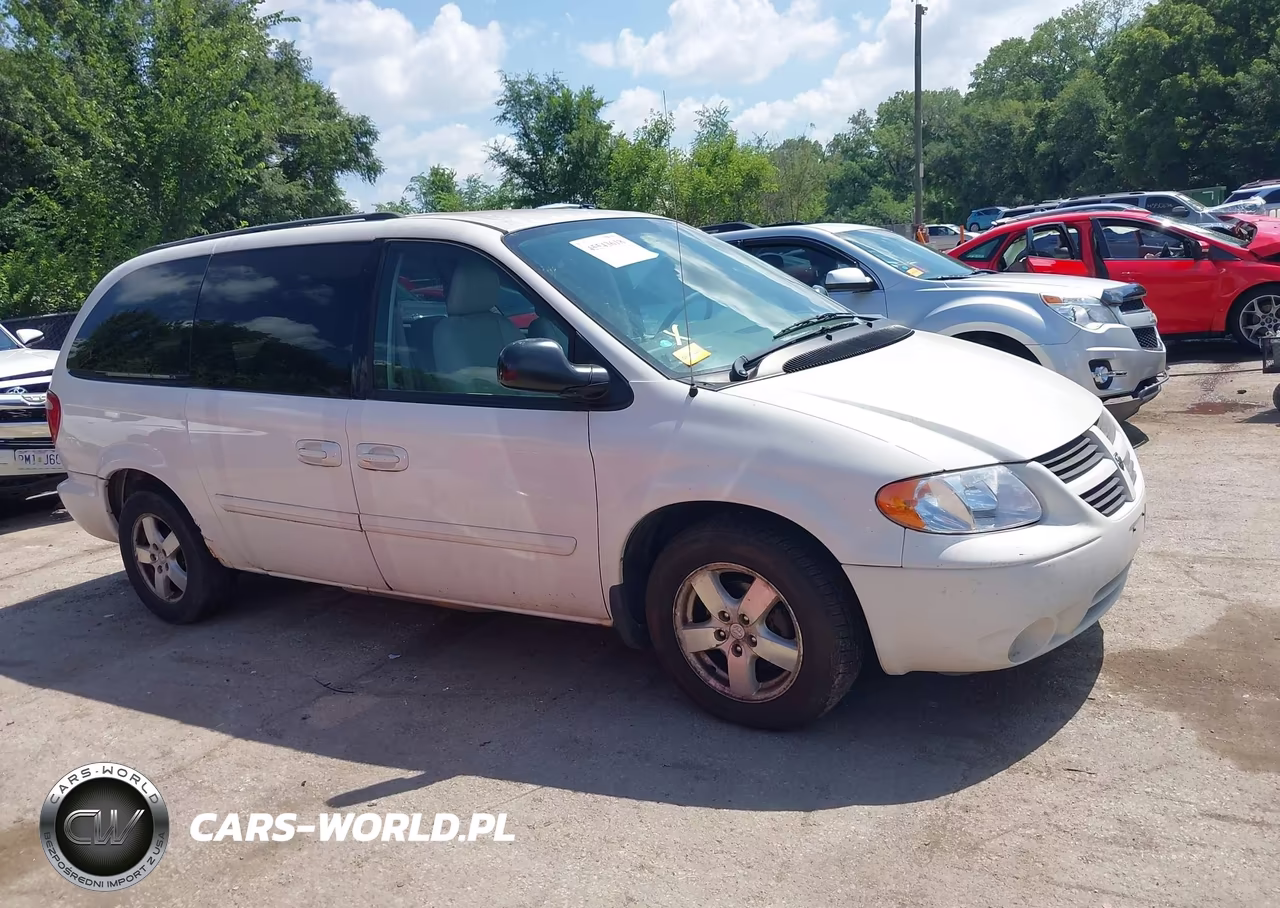 2007 Dodge Grand Caravan Sxt VIN:2D4GP44L07R344792 - 13