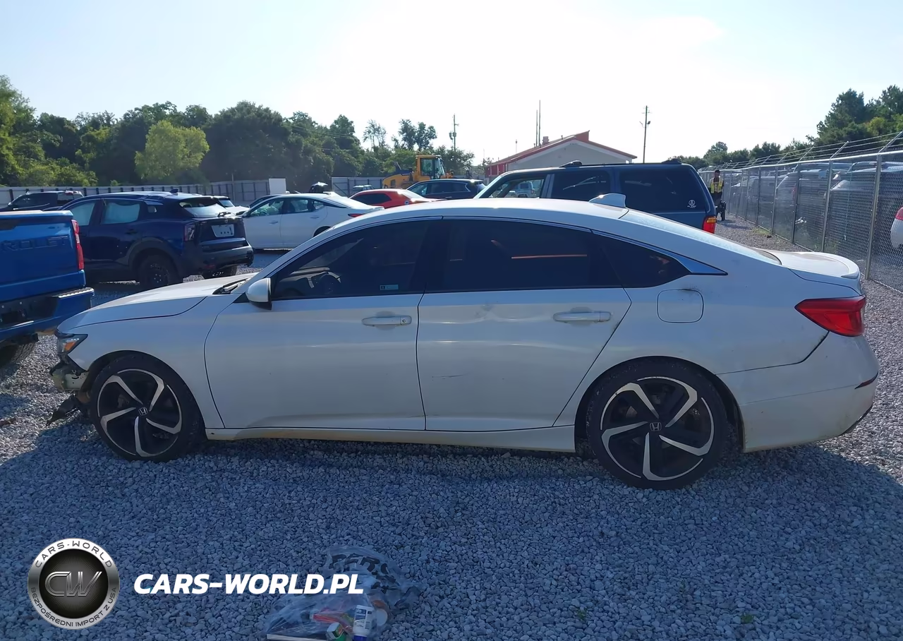 2019 Honda Accord Sport VIN:1HGCV1F32KA149305 - 15