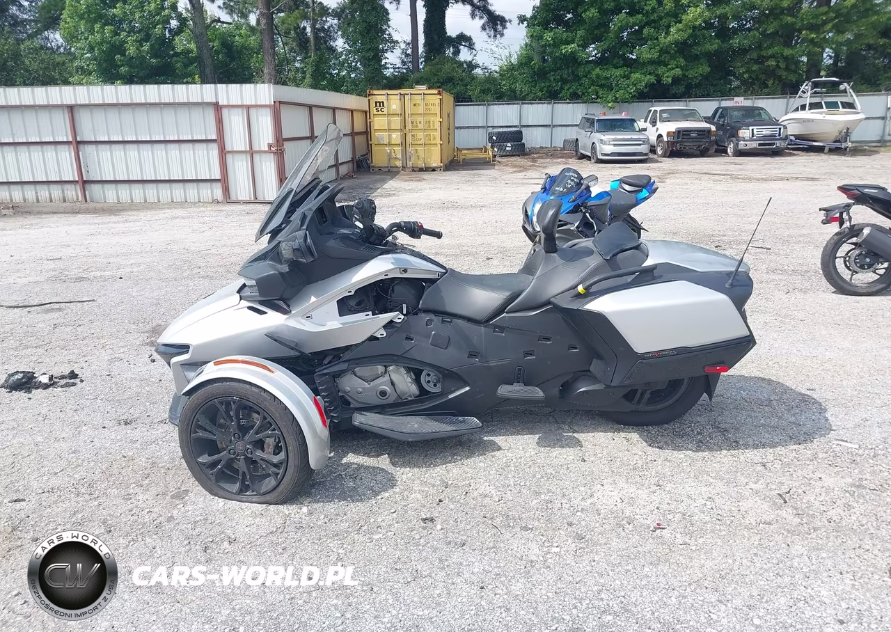 2023 Can-Am Spyder Roadster Rt-Rt Limited VIN:2BXNBDD26PV000109 - 13