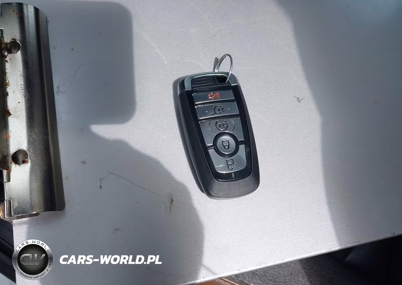 2022 Ford Bronco Sport Outer Banks VIN:3FMCR9C61NRE11871 - 11