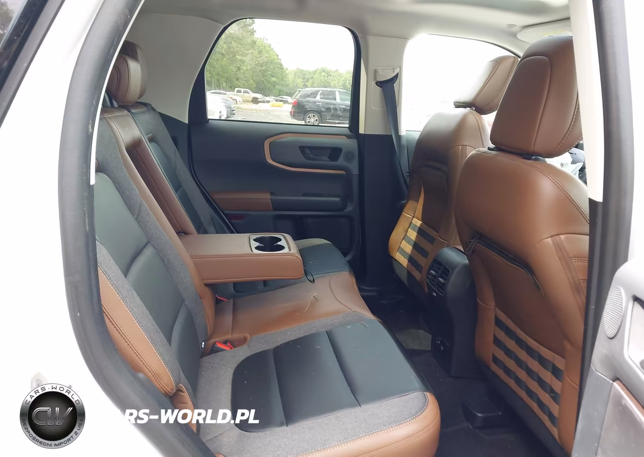 2022 Ford Bronco Sport Outer Banks VIN:3FMCR9C61NRE11871 - 8