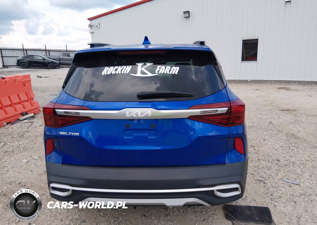 2022 Kia Seltos S VIN:KNDEU2AA0N7342835 - 16