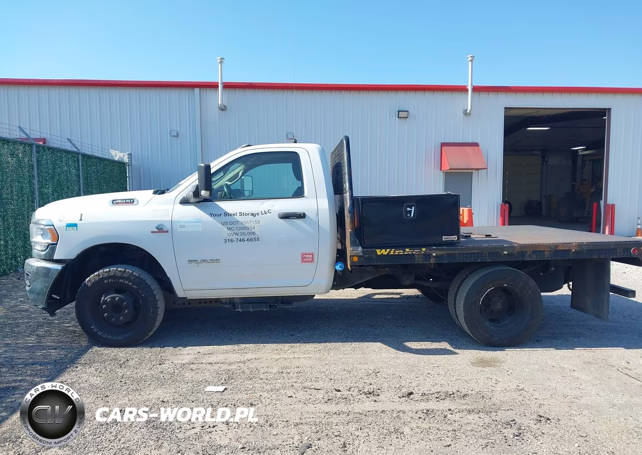 2020 Ram 3500 Chassis Tradesman-Slt VIN:3C7WRTAL3LG236672 - 17