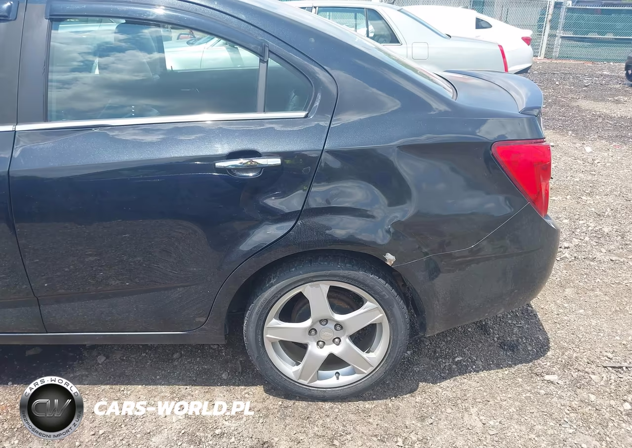 2014 Chevrolet Sonic Ltz Auto VIN:1G1JE5SB9E4192237 - 6