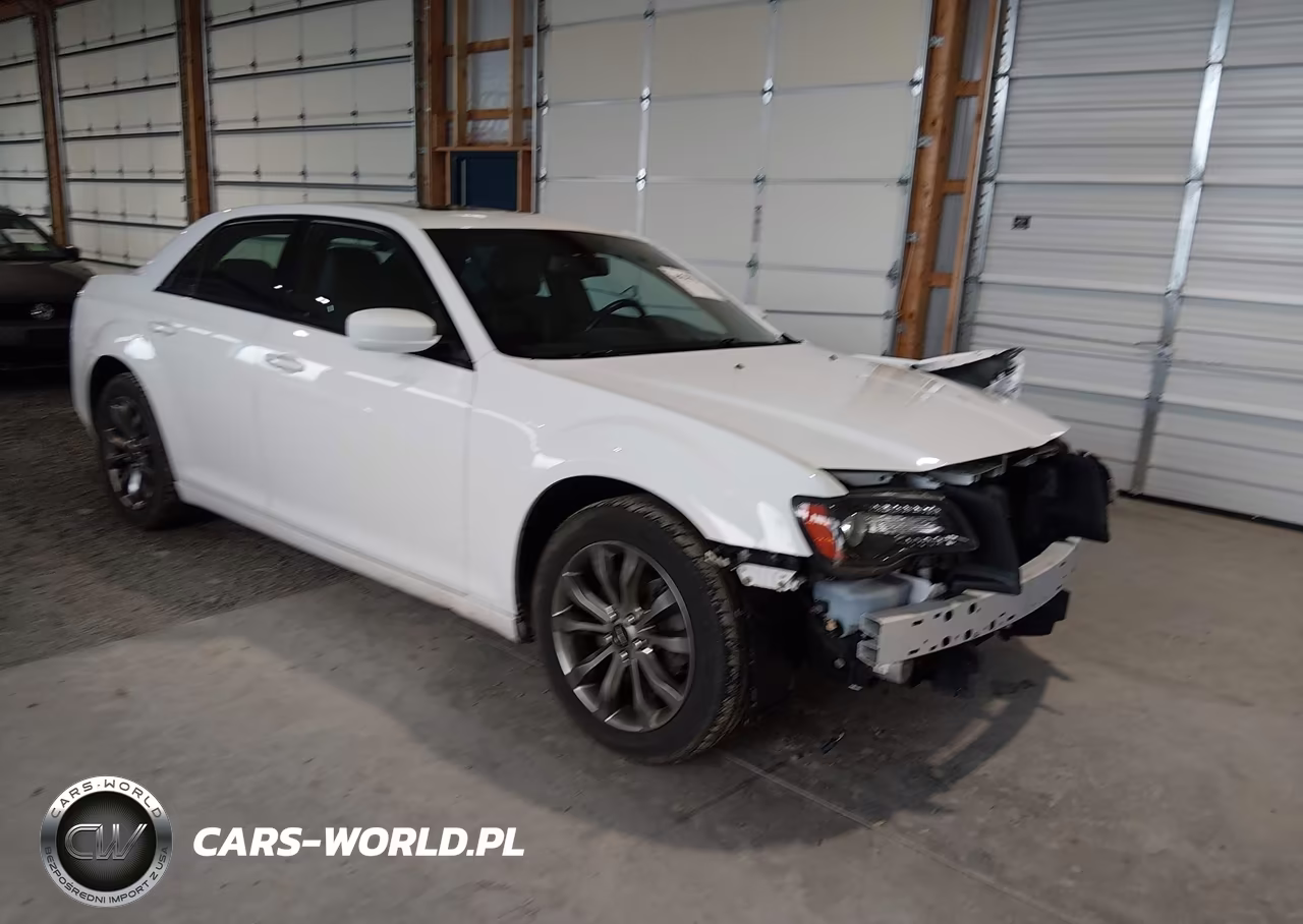 2014 Chrysler 300 300S – zdjęcie 1 z 17