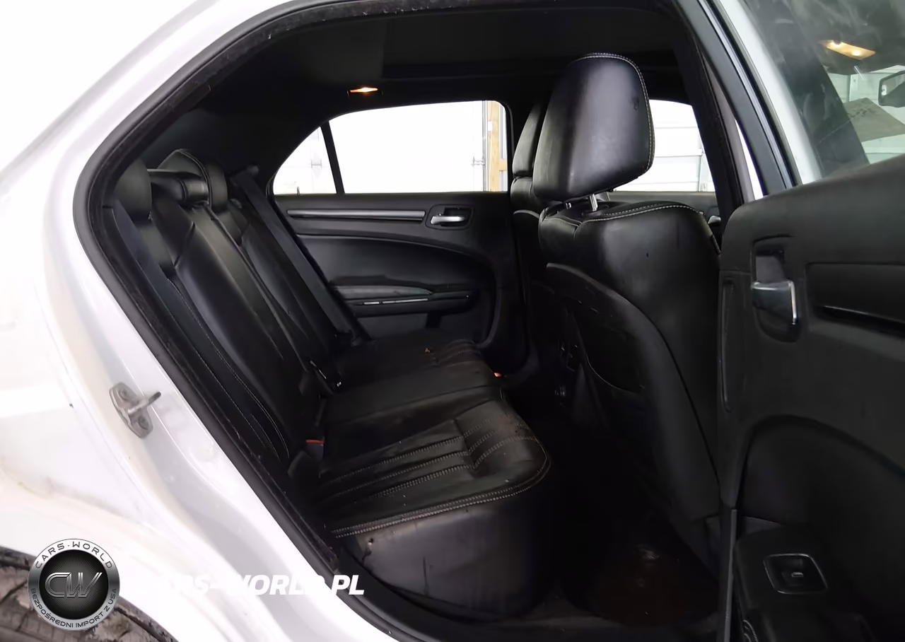 2014 Chrysler 300 300S VIN:2C3CCAGG7EH374142 - 8