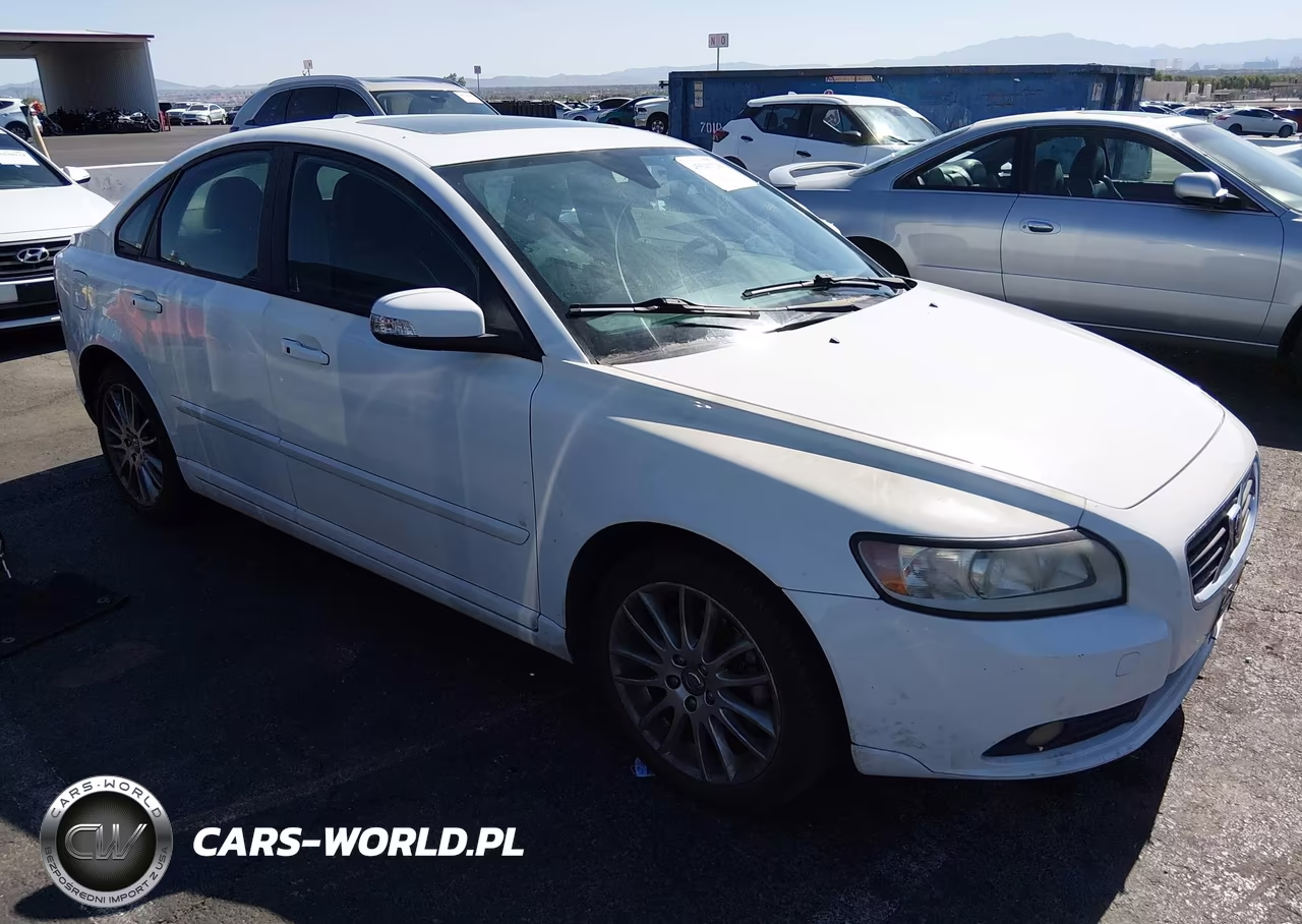 2010 Volvo S40 2.4I – zdjęcie 1 z 11