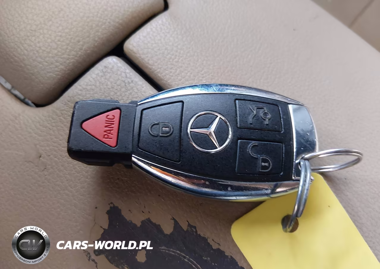 2012 Mercedes-Benz E 350 4Matic VIN:WDDHF8JB3CA547851 - 11
