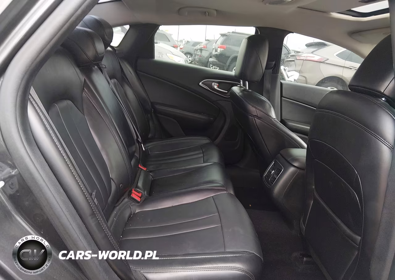 2016 Chrysler 200 C VIN:1C3CCCEG1GN130771 - 8