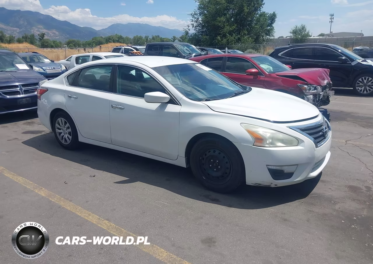 2015 Nissan Altima 2.5-2.5 S-2.5 Sl-2.5 Sv – zdjęcie 1 z 11