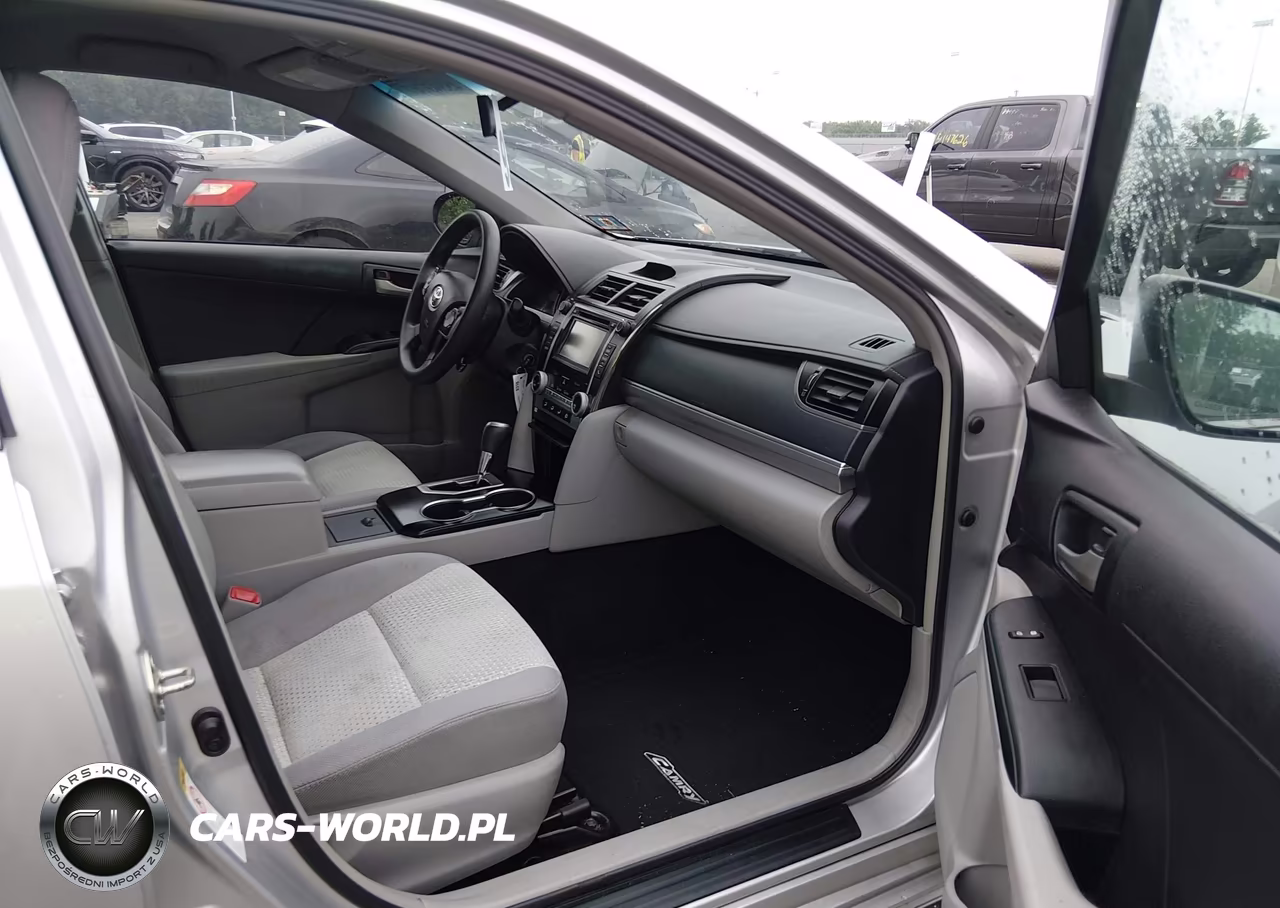 2014 Toyota Camry Le VIN:4T4BF1FK3ER414400 - 5