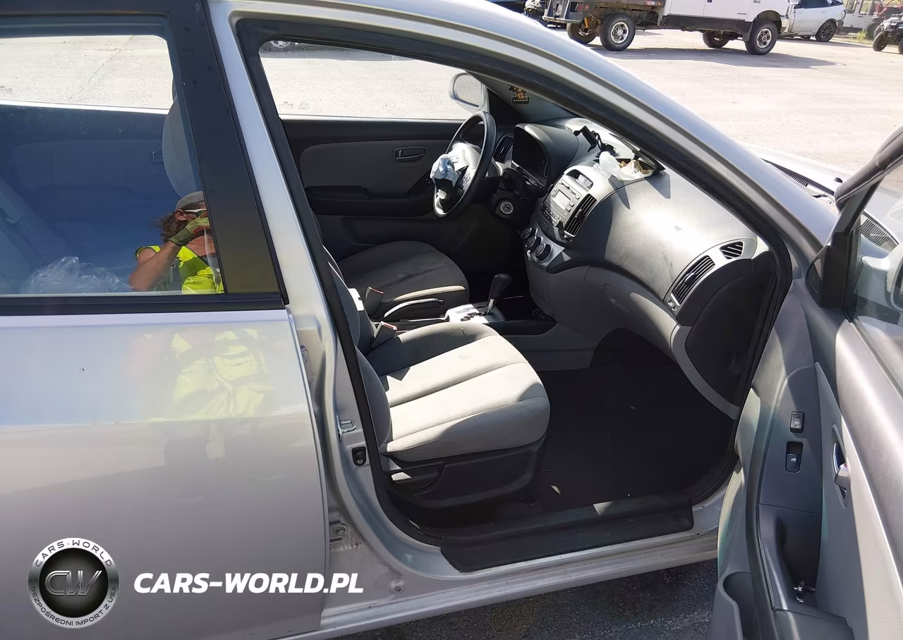 2010 Hyundai Elantra Gls VIN:KMHDU4AD0AU964599 - 5