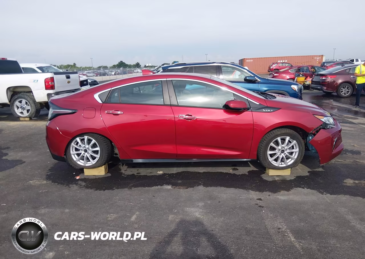 2018 Chevrolet Volt Premier VIN:1G1RB6S59JU153248 - 13