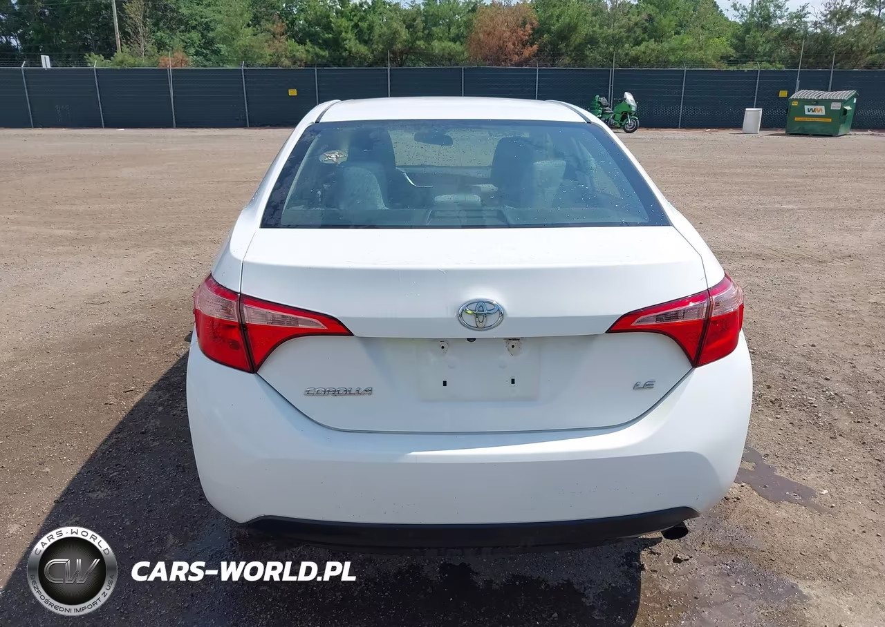 2018 Toyota Corolla Le VIN:2T1BURHE2JC077199 - 16