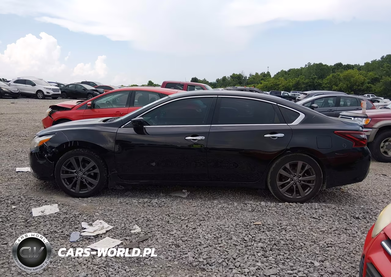 2018 Nissan Altima 2.5 Sr VIN:1N4AL3APXJC272084 - 14
