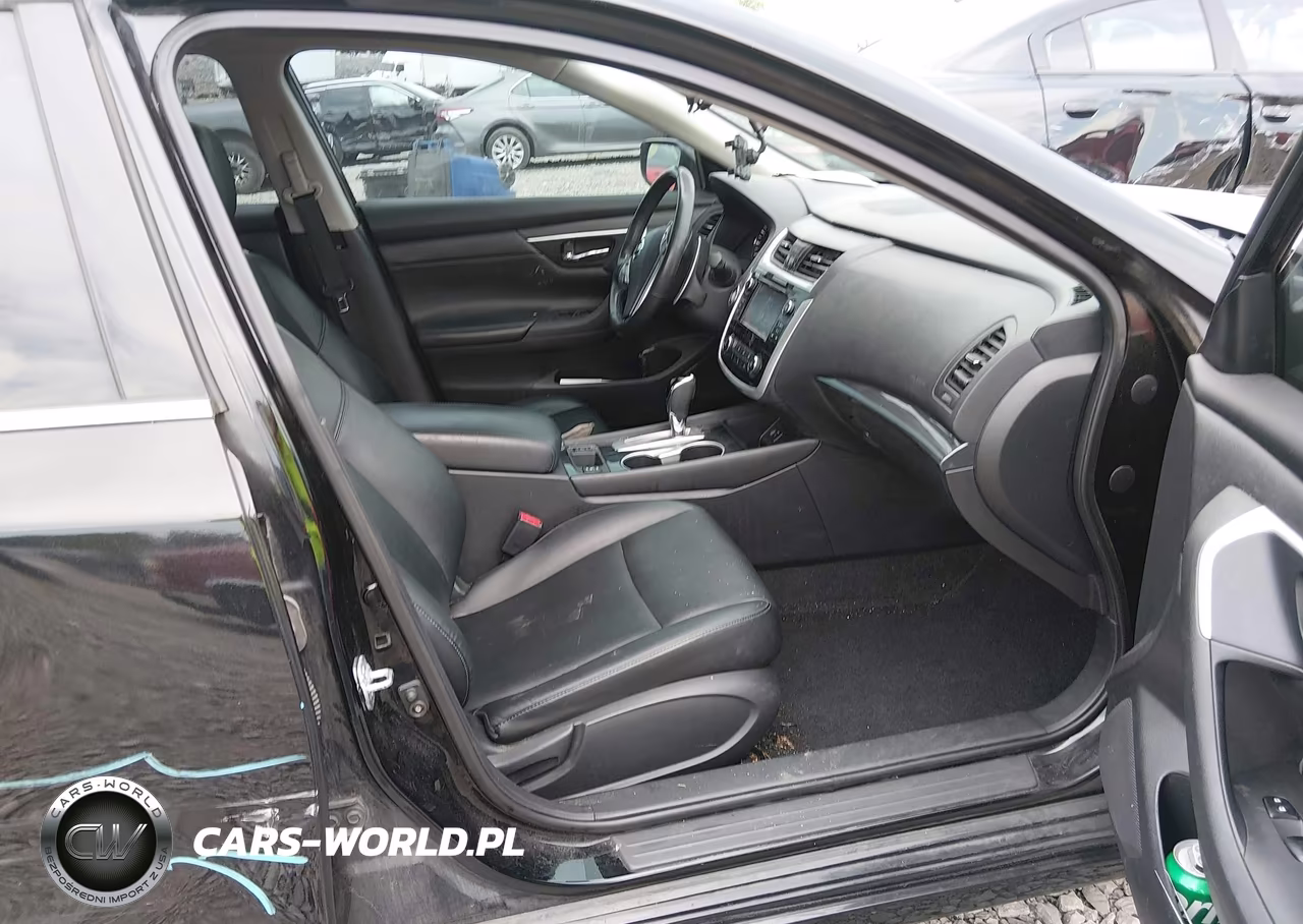 2018 Nissan Altima 2.5 Sr VIN:1N4AL3APXJC272084 - 5