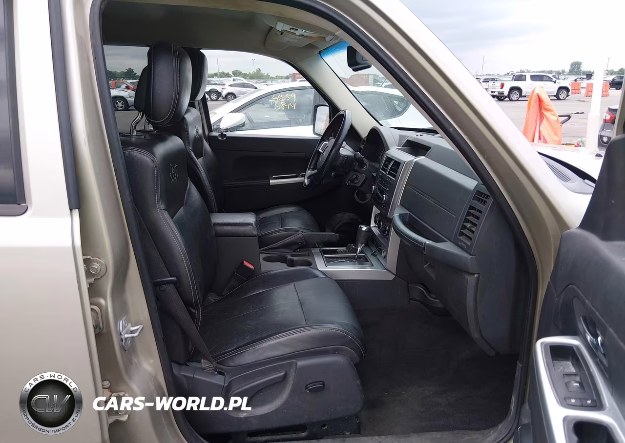 2010 Jeep Liberty Limited VIN:1J4PN5GK4AW136886 - 5