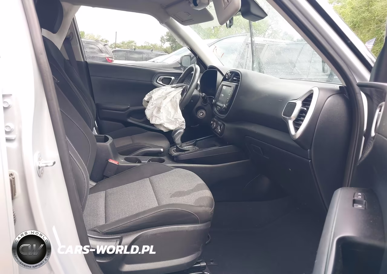 2021 Kia Soul S VIN:KNDJ23AU1M7787619 - 5