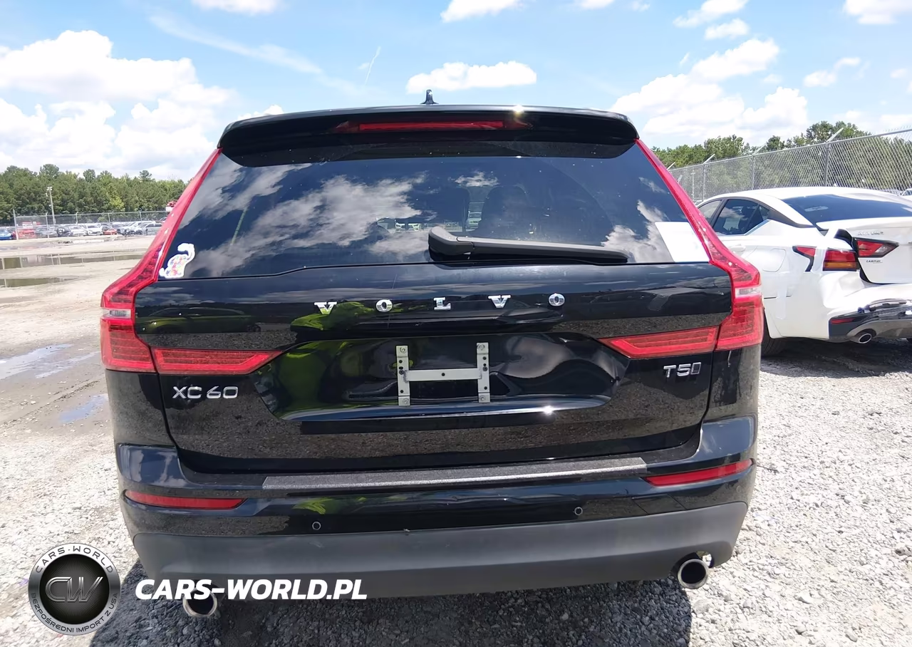 2019 Volvo Xc60 T5 Momentum VIN:LYV102RKXKB177259 - 17