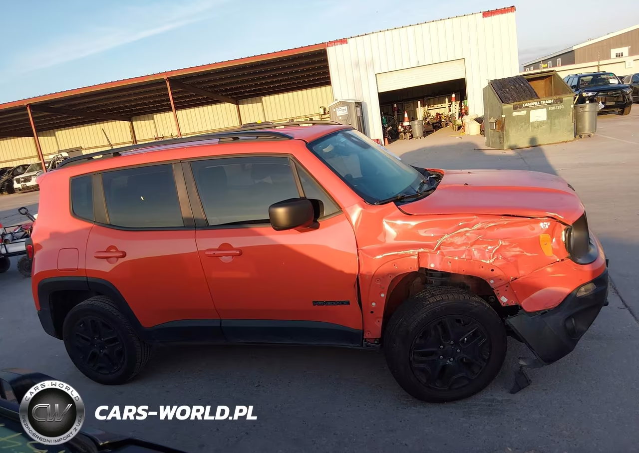 2018 Jeep Renegade Upland Edition 4X4 VIN:ZACCJBAB1JPJ00722 - 13