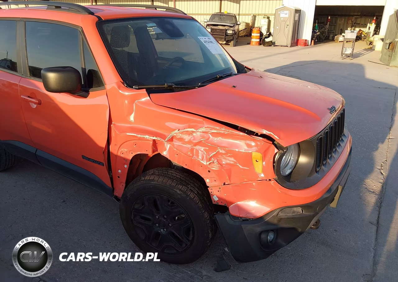 2018 Jeep Renegade Upland Edition 4X4 VIN:ZACCJBAB1JPJ00722 - 6