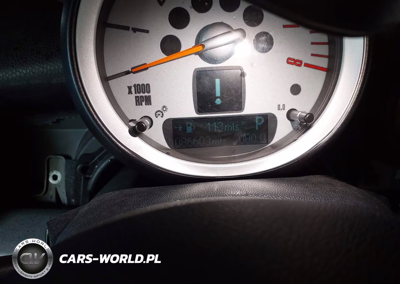 2009 Mini Cooper S VIN:WMWMF73569TW82195 - 7