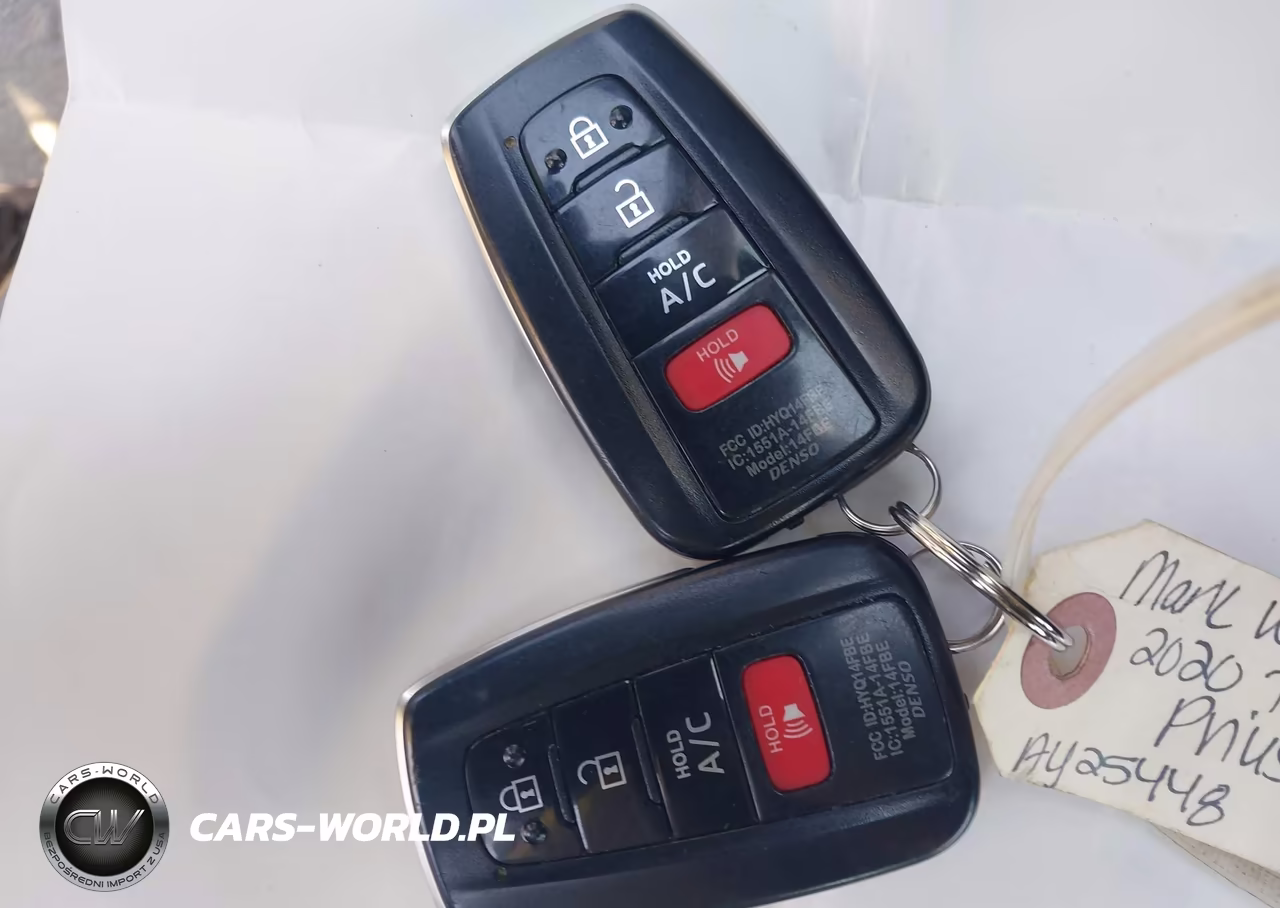 2020 Toyota Prius Prime Le VIN:JTDKARFP7L3155999 - 11