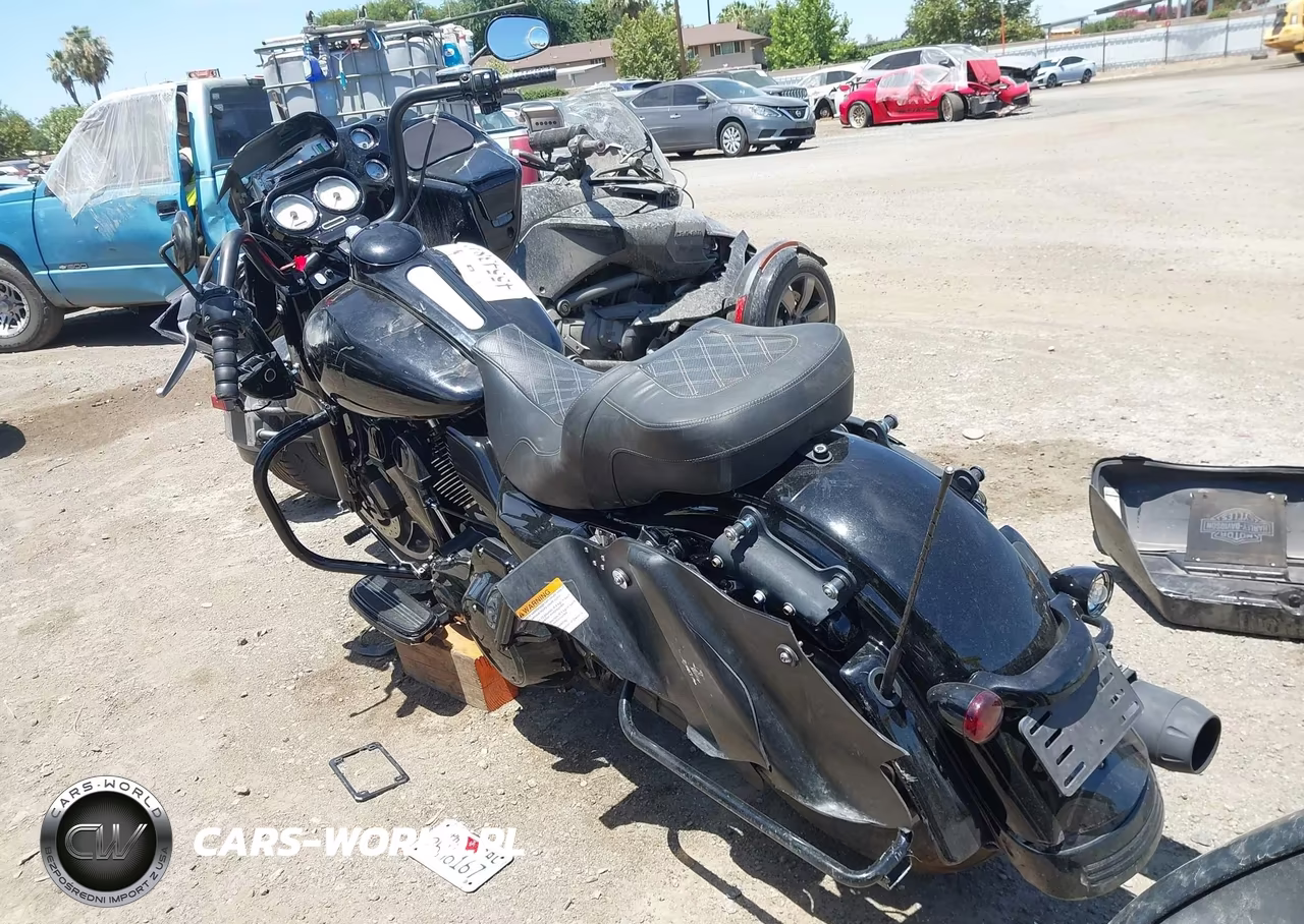 2010 Harley-Davidson Fltrx VIN:1HD1KH417AB620137 - 3