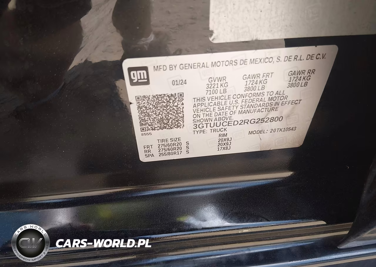 2024 GMC Sierra 1500 4Wd Short Box Elevation With 3Sb VIN:3GTUUCED2RG252800 - 9