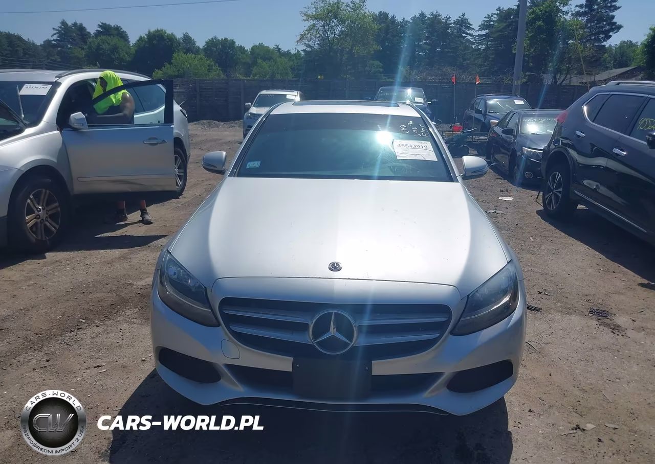 2018 Mercedes-Benz C 300 4Matic VIN:55SWF4KB9JU261563 - 6