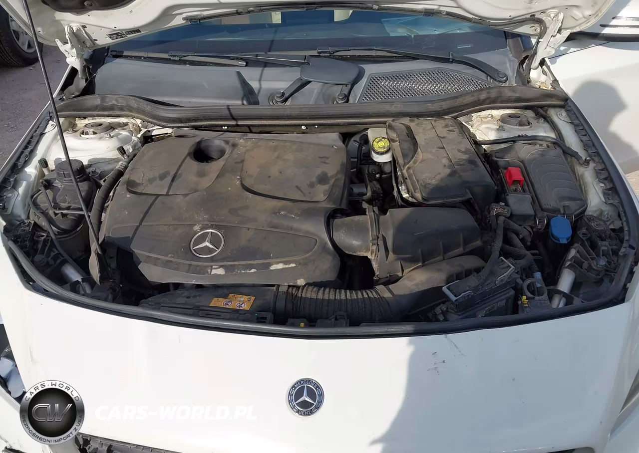 2018 Mercedes-Benz Cla 250 VIN:WDDSJ4EB4JN550609 - 10