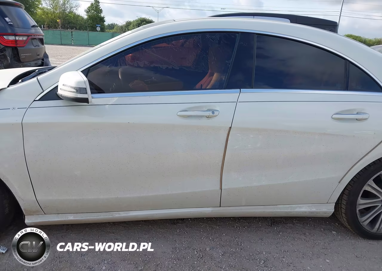 2018 Mercedes-Benz Cla 250 VIN:WDDSJ4EB4JN550609 - 14