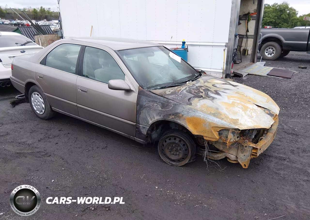 1999 Toyota Camry Le