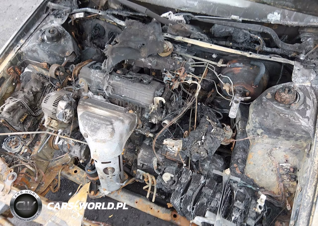 1999 Toyota Camry Le VIN:4T1BG22K7XU885312 - 10