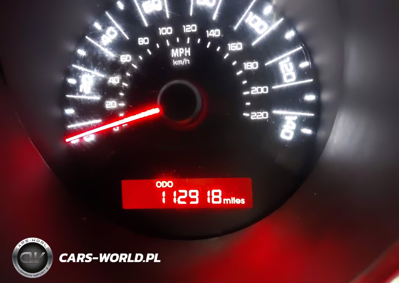 2011 Kia Soul + VIN:KNDJT2A25B7204214 - 16