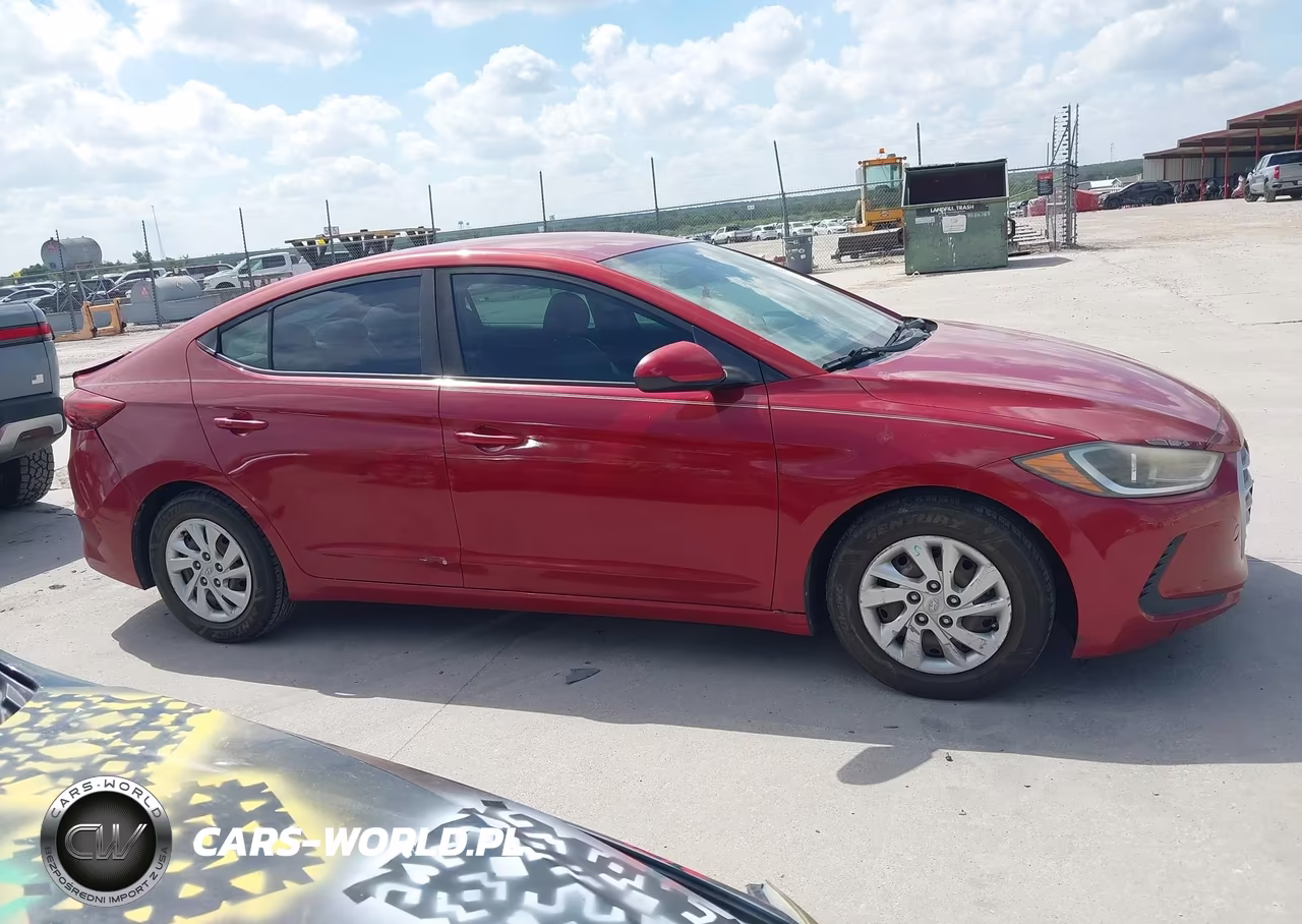 2018 Hyundai Elantra Se VIN:KMHD74LF2JU450145 - 13