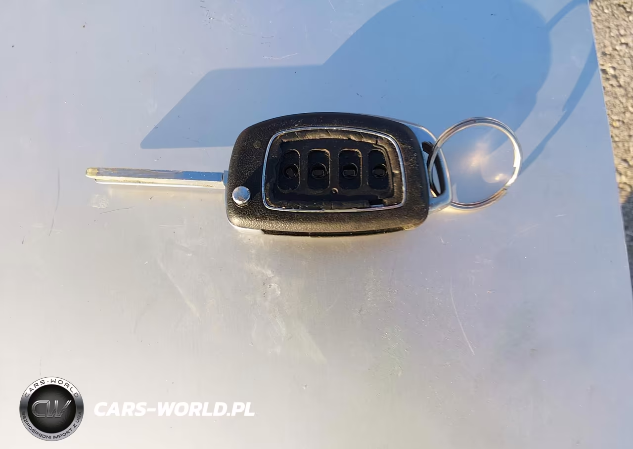 2013 Hyundai Santa Fe Sport VIN:5XYZU3LBXDG058627 - 11