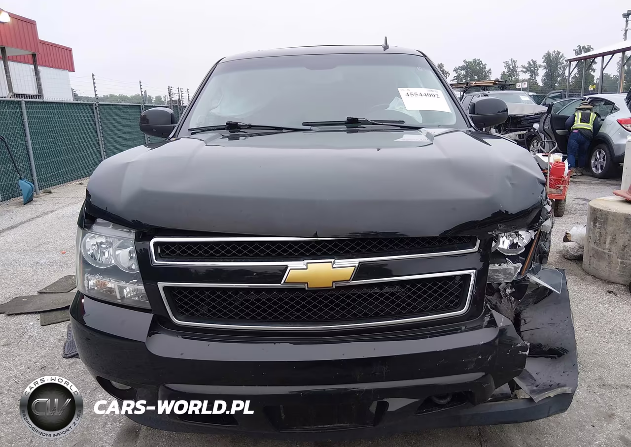 2013 Chevrolet Tahoe Lt VIN:1GNSKBE05DR351289 - 12