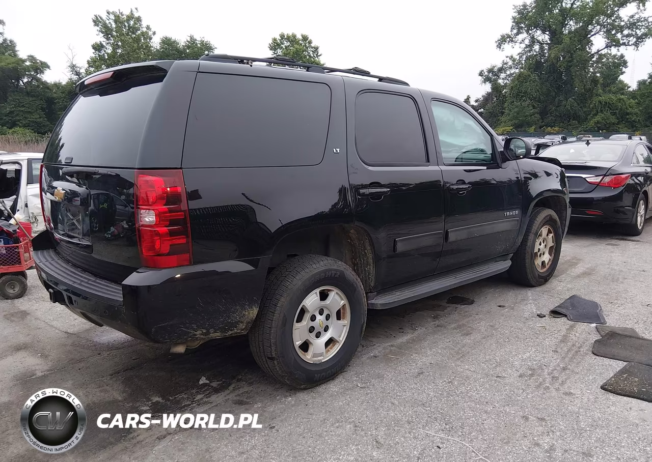 2013 Chevrolet Tahoe Lt VIN:1GNSKBE05DR351289 - 4