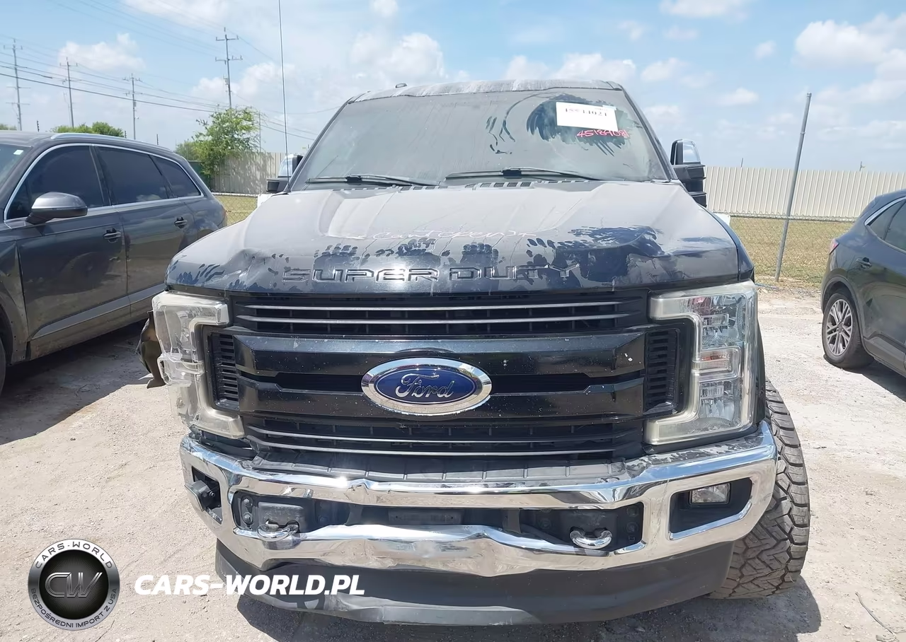 2018 Ford F-350 Xlt VIN:1FT8W3BT3JEB49436 - 12
