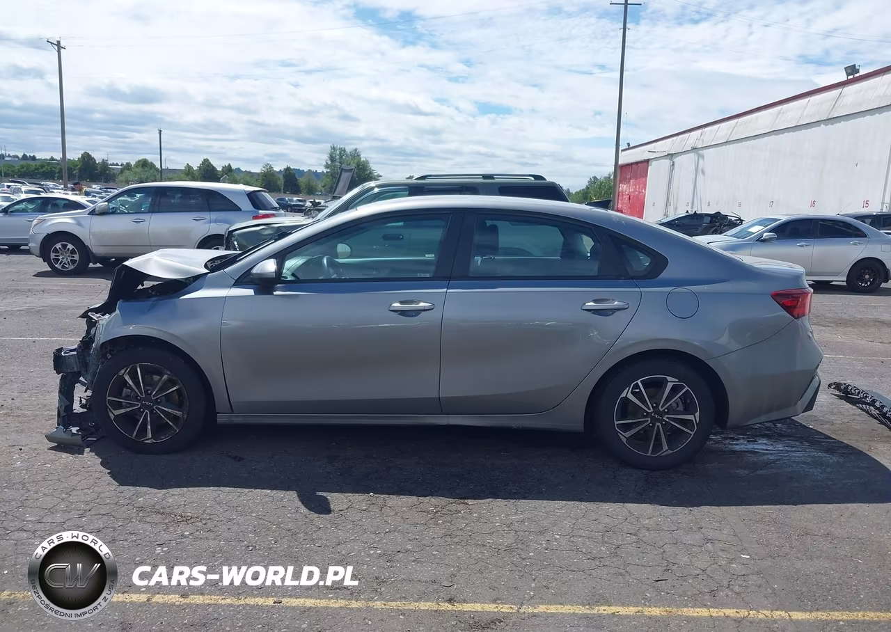 2022 Kia Forte Lxs VIN:3KPF24AD9NE454789 - 14