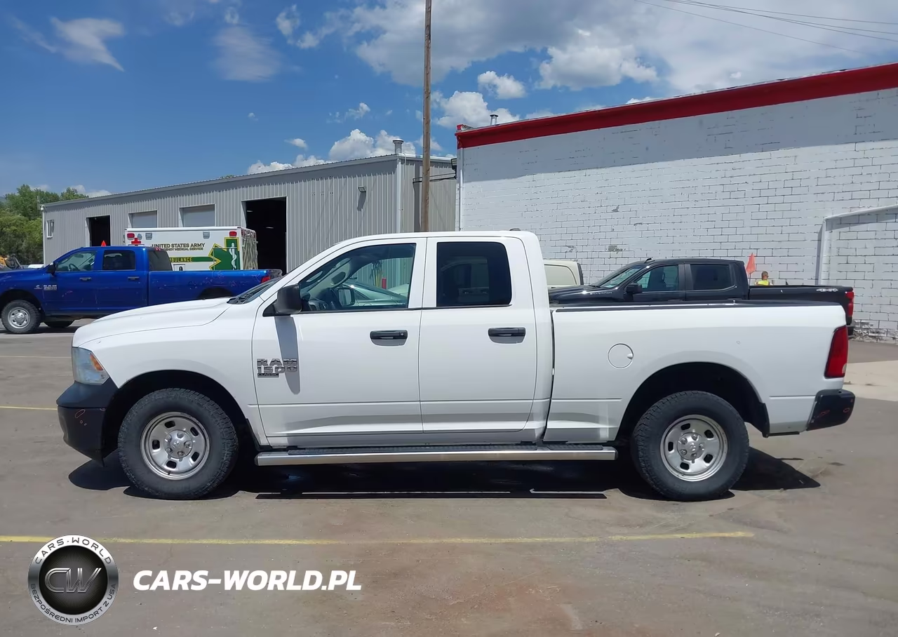 2020 Ram 1500 Classic Tradesman 4X4 6'4 Box VIN:1C6RR7FG6LS157767 - 14