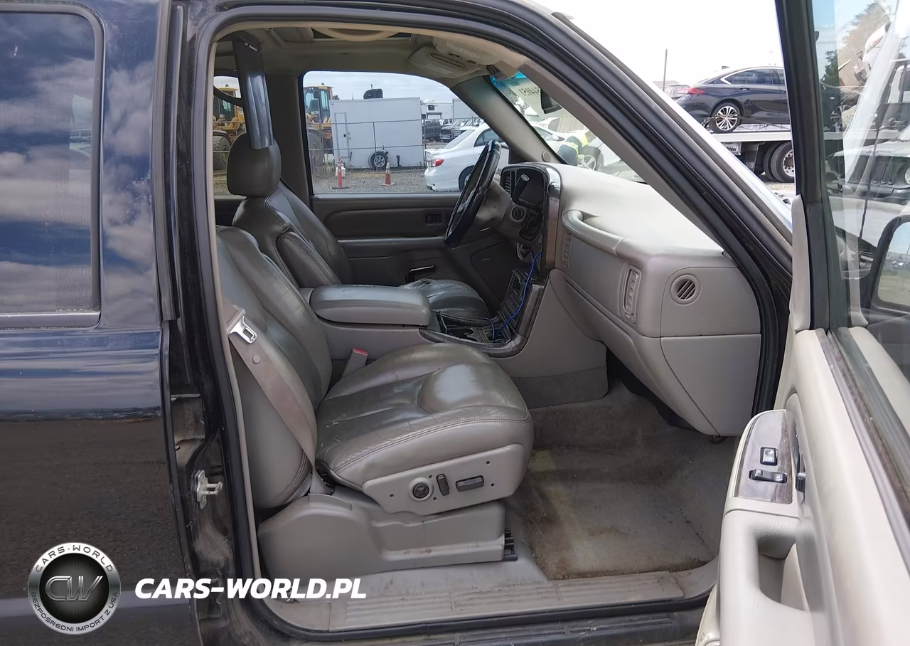 2005 GMC Yukon Denali VIN:1GKEK63U05J246585 - 5